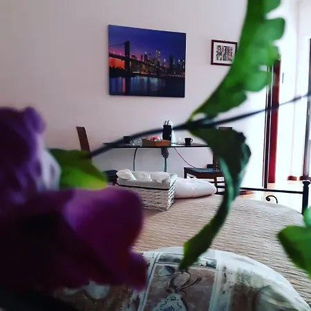 A Casa Tua Alojamento de Acomodação e Pequeno-almoço Salerno