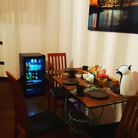 Bed & Breakfast A Casa Tua Salerno